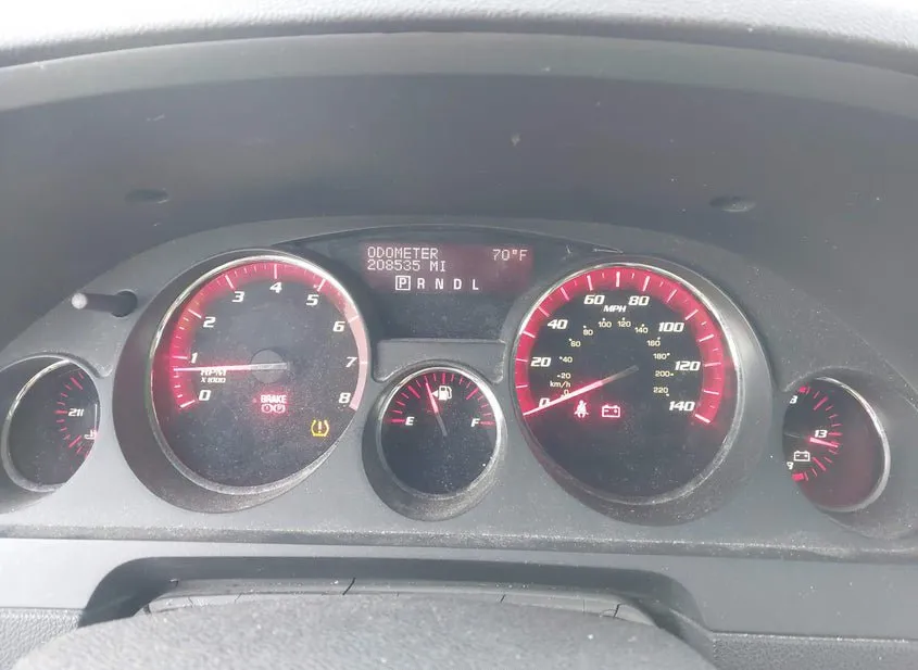 2011 GMC Acadia Used VIN 1GKKRPED5BJ190057 – exterior detail