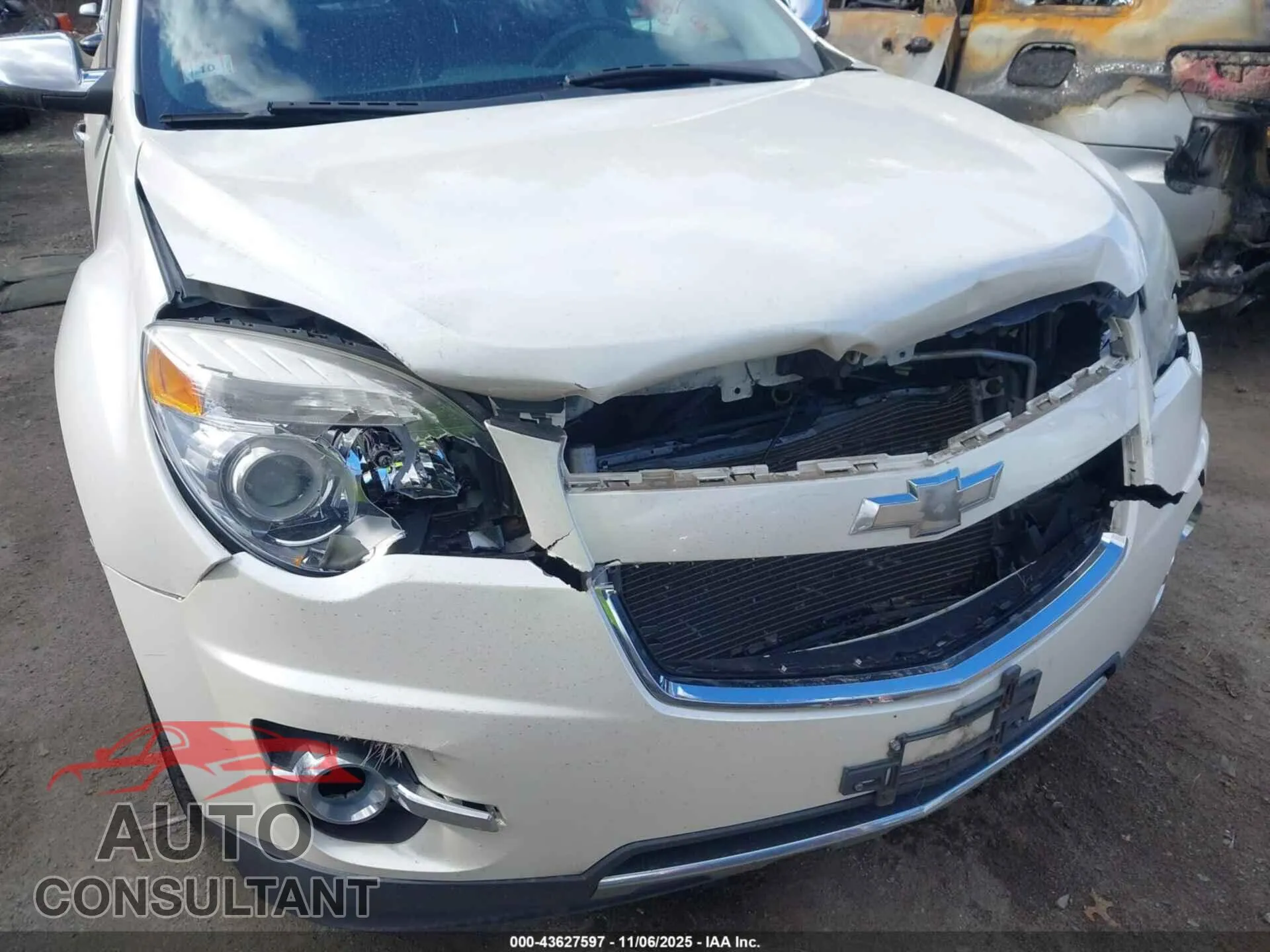 2015 CHEVROLET EQUINOX Damaged VIN 1GNALDEK5FZ109711 – engine bay
