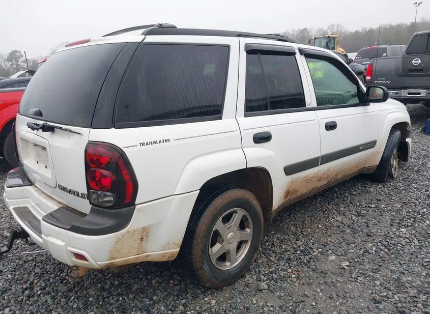 2004 CHEVROLET Trailblazer Used VIN 1GNDS13S342224475 – rear exterior