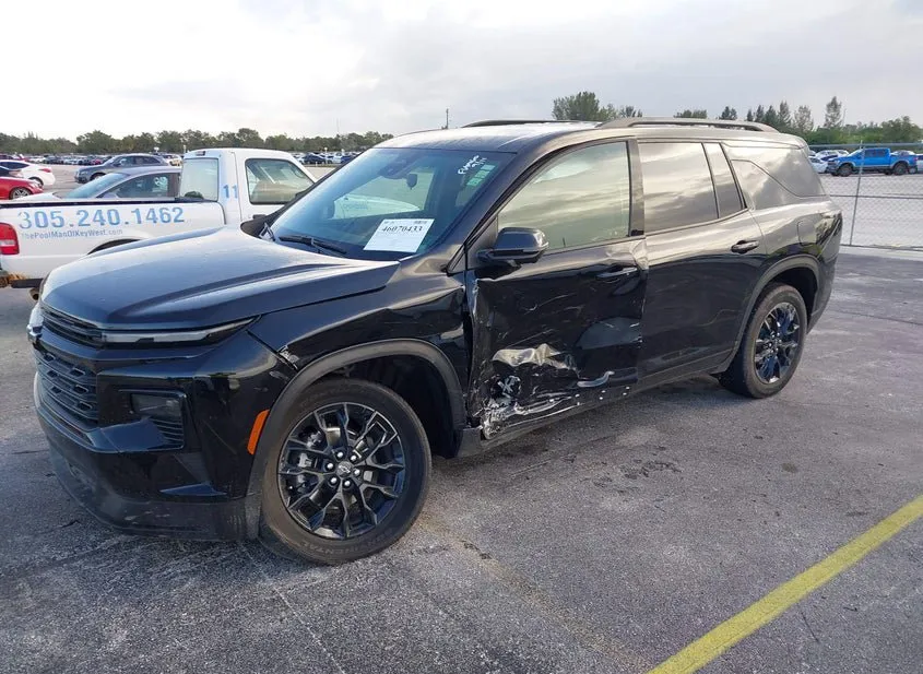 2024 Chevrolet Traverse Used VIN 1GNERGKS4RJ201465 – front exterior