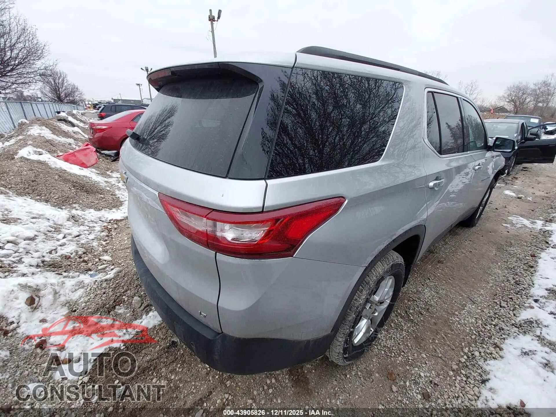 2020 CHEVROLET TRAVERSE Damaged VIN 1GNERHKW2LJ312161 – dashboard