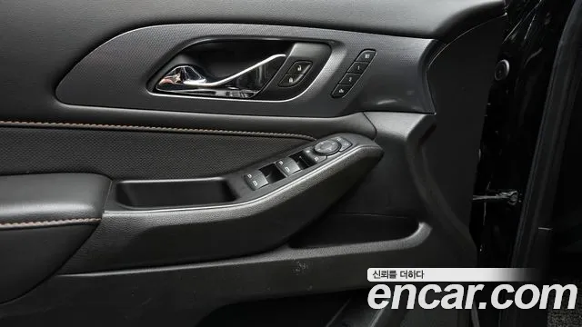 2020 Chevrolet Traverse 3.6 AWD Redline Sold VIN 1GNEV9KW0LJ295040 – trunk area