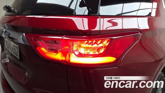 2021 Chevrolet Traverse 3.6 Awd Premier Sold VIN 1GNEV9KW0MJ127139 – front exterior