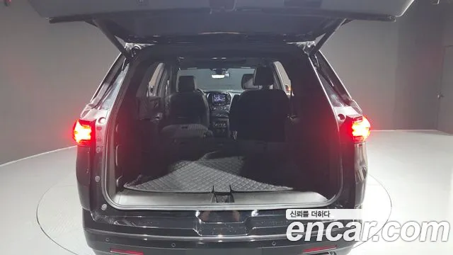 2022 Chevrolet Traverse 3.6 AWD Redline Sold VIN 1GNEV9KW1NJ159793 – dashboard