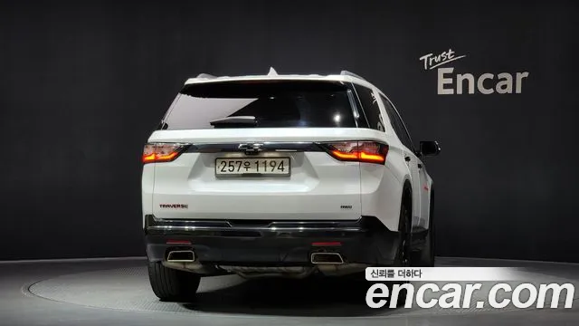 2020 Chevrolet Traverse 3.6 AWD Redline Sold VIN 1GNEV9KW6LJ203770 – interior seats