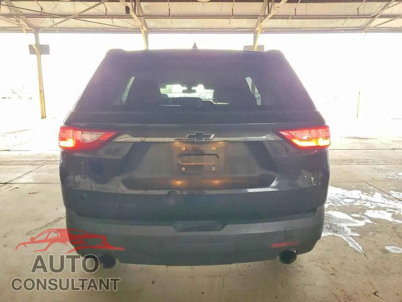 2019 CHEVROLET TRAVERSE Damaged VIN 1GNEVFKW7KJ291404 – engine bay