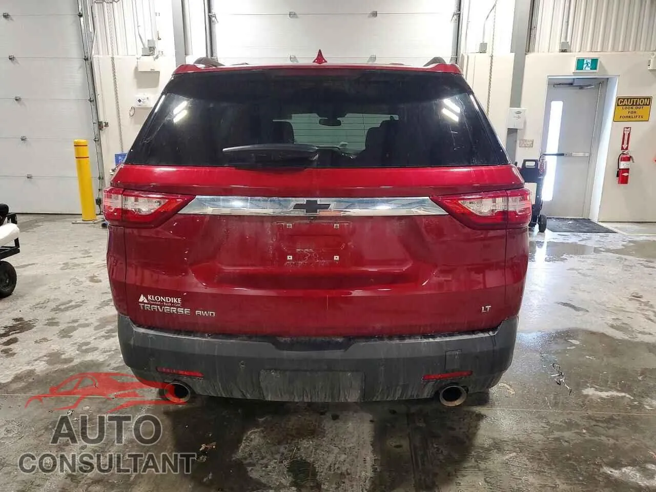 2020 CHEVROLET TRAVERSE Used VIN 1GNEVGKW0LJ230113 – engine bay