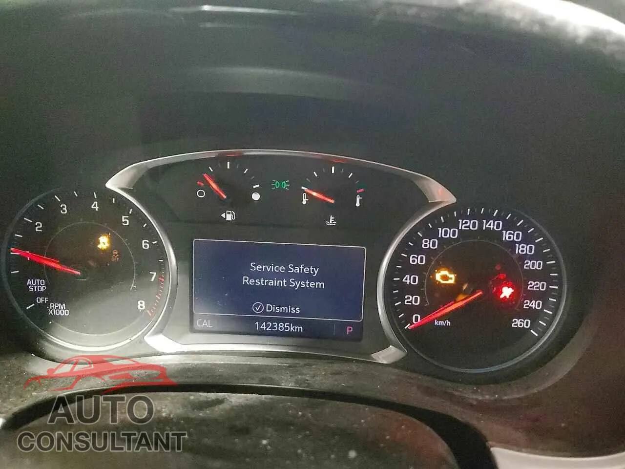 2020 CHEVROLET TRAVERSE Used VIN 1GNEVGKW0LJ230113 – trunk area