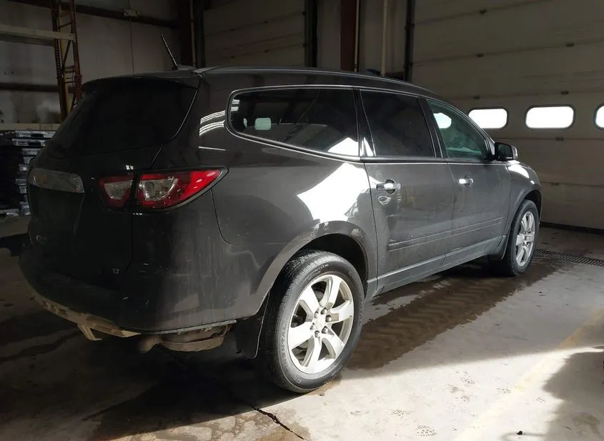 2017 CHEVROLET Traverse Used VIN 1GNKRGKD1HJ185129 – undercarriage
