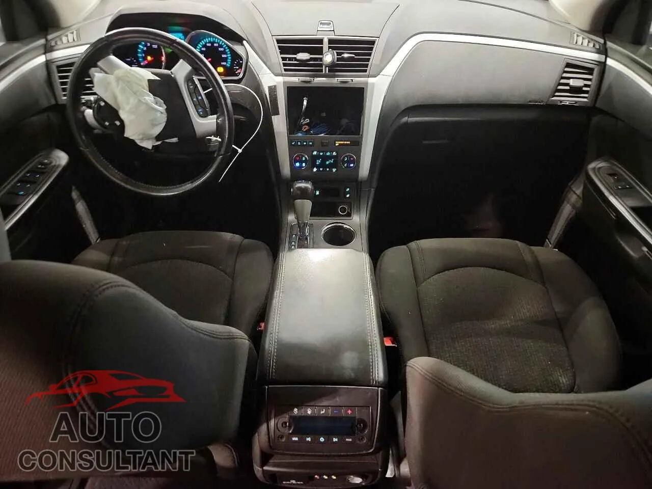 2012 CHEVROLET TRAVERSE Damaged VIN 1GNKVGED2CJ160014 – undercarriage
