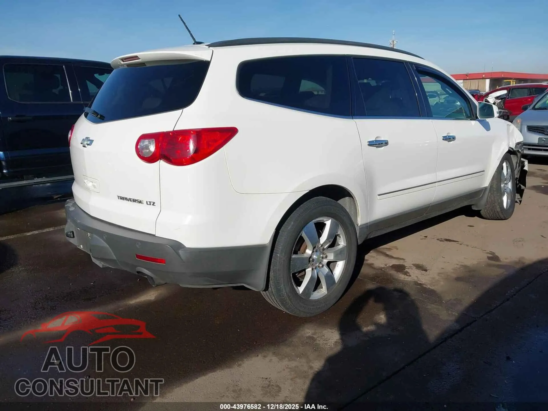 2012 CHEVROLET TRAVERSE Damaged VIN 1GNKVLED1CJ142855 – dashboard