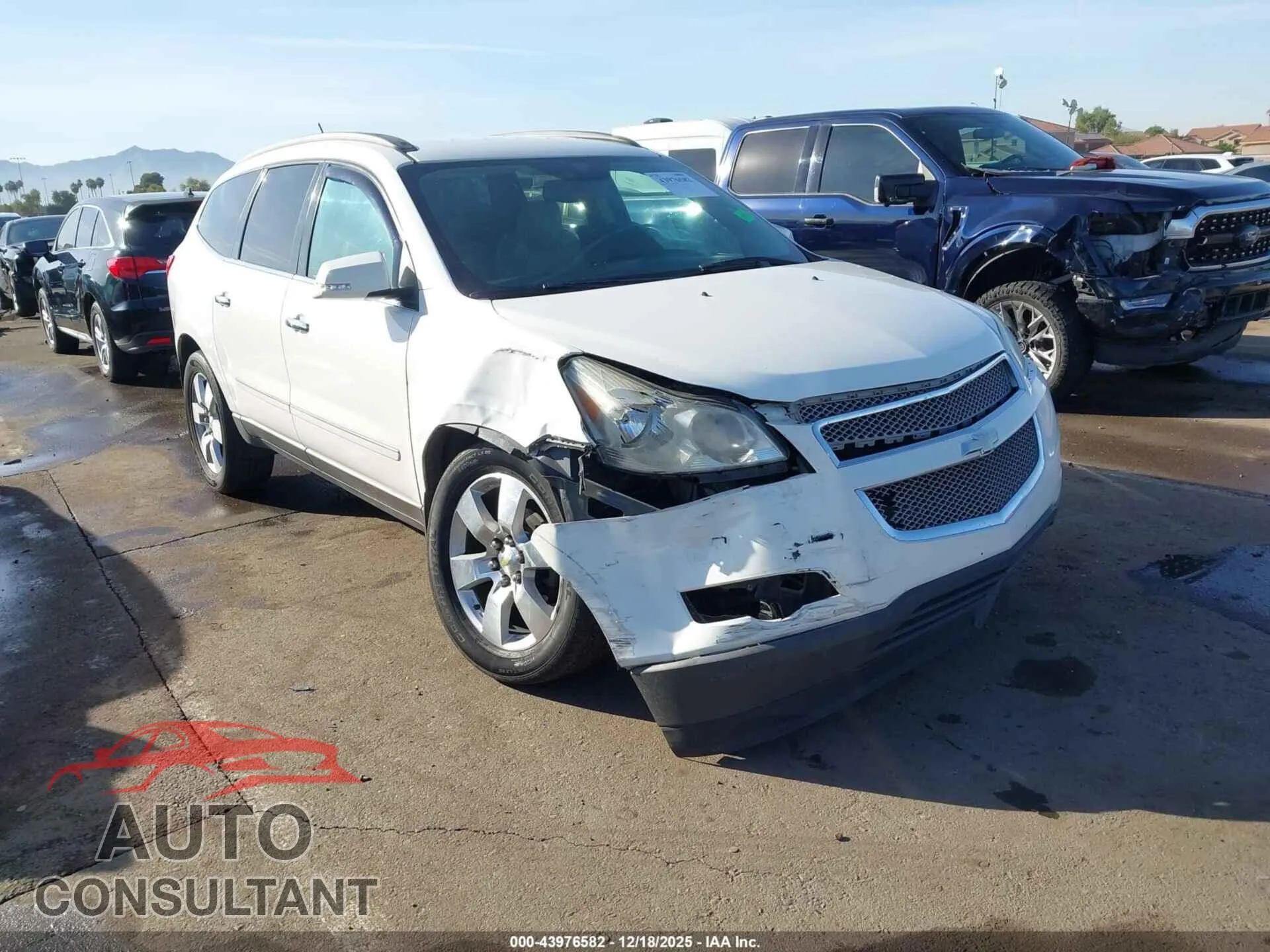 2012 CHEVROLET TRAVERSE Damaged VIN 1GNKVLED1CJ142855 – engine bay