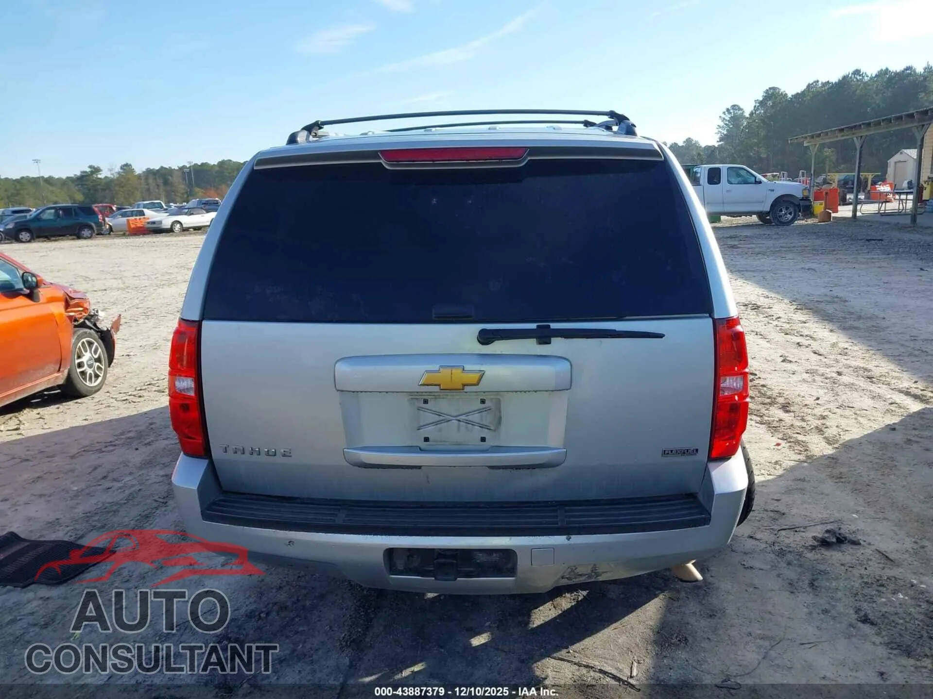 2012 CHEVROLET TAHOE Damaged VIN 1GNSCAE05CR294341 – photo 16