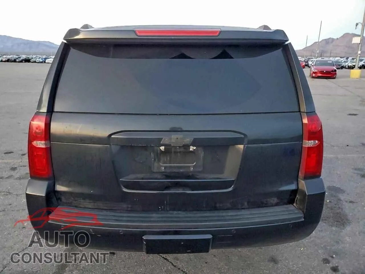 2015 CHEVROLET TAHOE Damaged VIN 1GNSCBKC3FR606049 – engine bay