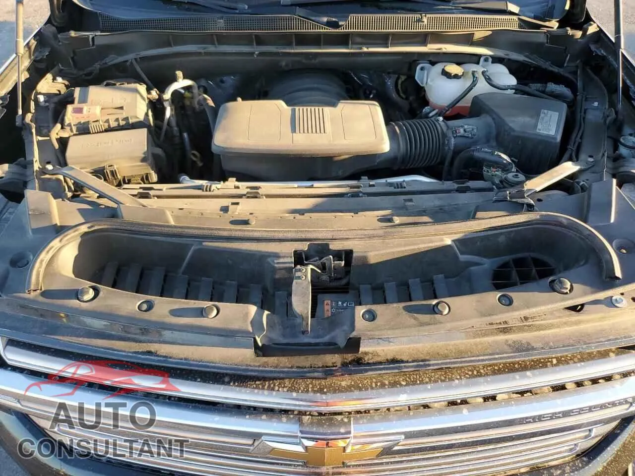 2021 CHEVROLET SUBURBAN Damaged VIN 1GNSCGKLXMR432250 – photo 12