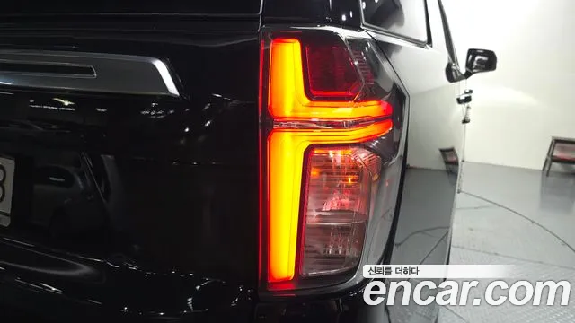 2023 Chevrolet Tahoe 6.2 Dark Knight 4WD Sold VIN 1GNSK8KL4PR180086 – photo 16 2023 Chevrolet Tahoe 6.2 Dark Knight 4WD Sold VIN 1GNSK8KL4PR180086 – photo 16