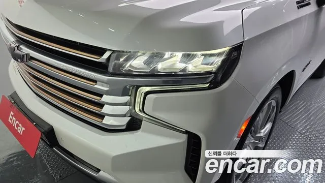 2022 Chevrolet Tahoe 6.2 Dark Knight 4WD Sold VIN 1GNSK8KLXNR282375 – photo 27 2022 Chevrolet Tahoe 6.2 Dark Knight 4WD Sold VIN 1GNSK8KLXNR282375 – photo 27