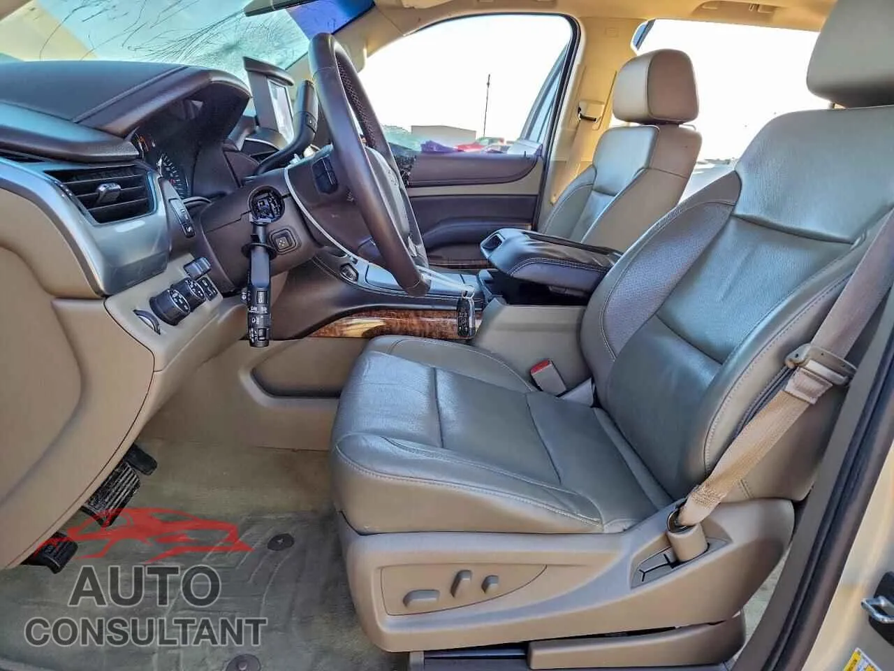 2015 CHEVROLET TAHOE Damaged VIN 1GNSKCKC6FR296939 – exterior detail