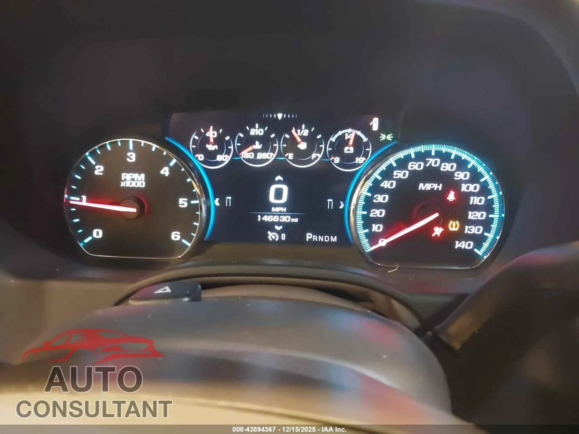 2016 CHEVROLET TAHOE Damaged VIN 1GNSKCKCXGR333458 – exterior detail