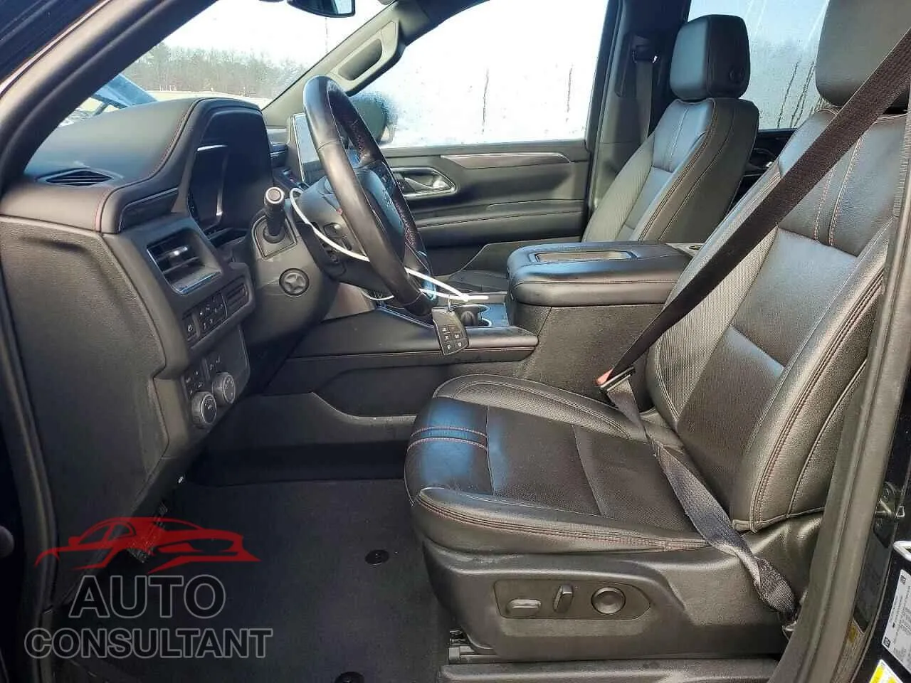 2022 CHEVROLET SUBURBAN Damaged VIN 1GNSKEKD1NR295443 – exterior detail