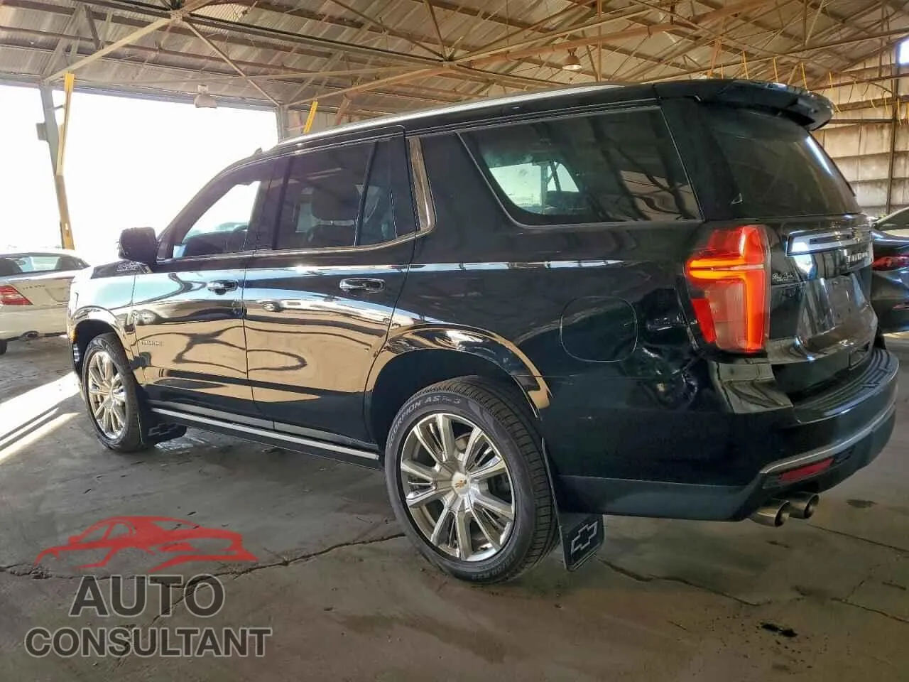 2021 CHEVROLET TAHOE Damaged VIN 1GNSKTKL9MR284250 – rear exterior