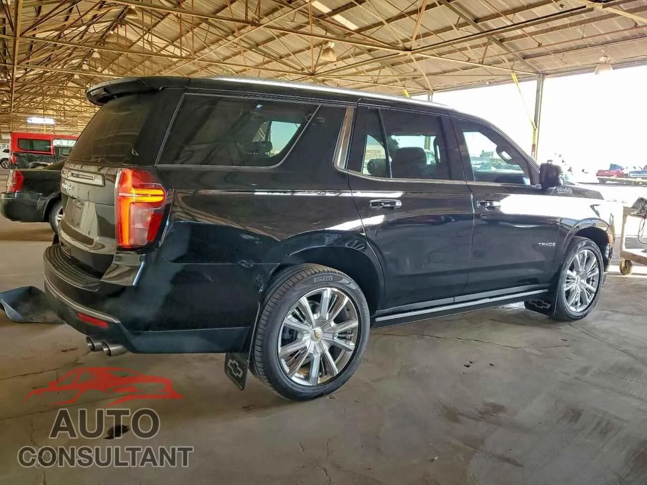 2021 CHEVROLET TAHOE Damaged VIN 1GNSKTKL9MR284250 – side profile