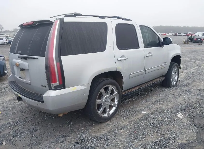 2010 CHEVROLET Tahoe Used VIN 1GNUCBE05AR186121 – photo 12