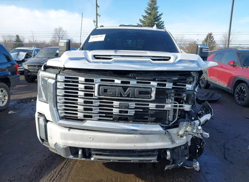 2024 GMC Sierra HD Used VIN 1GT49WEY5RF268125 – side profile