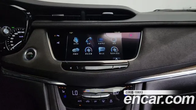 2018 Cadillac XT5 3.6 Platinum Sold VIN 1GYFN9RS4JZ117091 – side profile