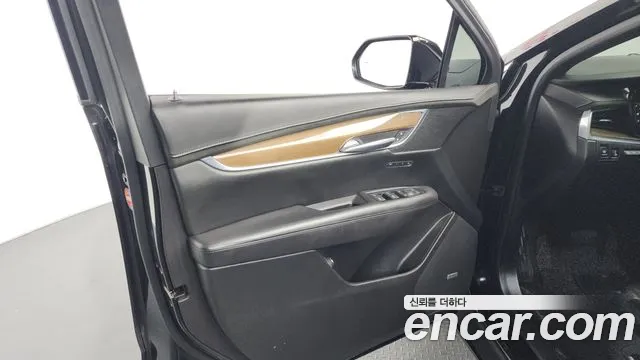 2018 Cadillac XT5 3.6 Platinum Sold VIN 1GYFN9RS4JZ117091 – photo 24