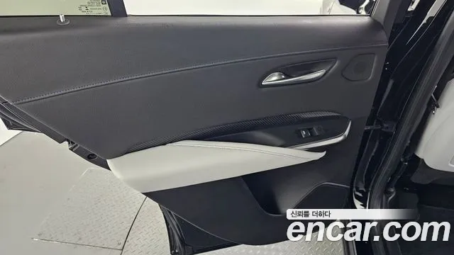 2024 Cadillac XT4 2.0 Sport AWD Sold VIN 1GYFZ9R47RF197845 – dashboard