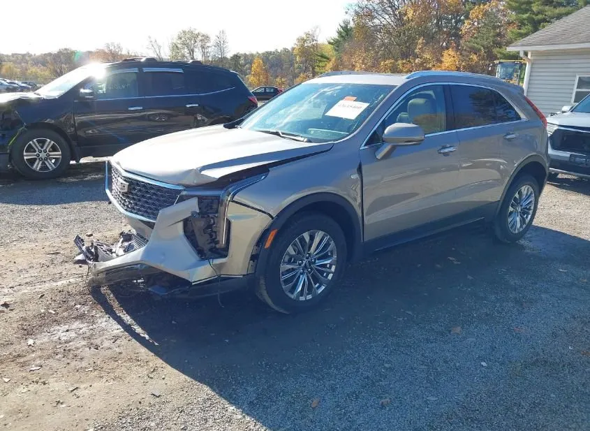 2024 CADILLAC XT4 Used VIN 1GYFZDR41RF202136 – photo 13