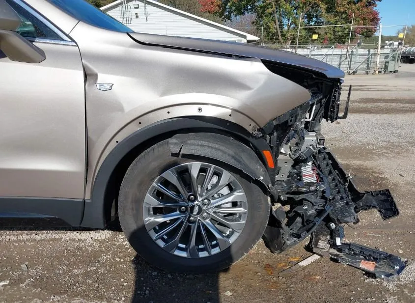 2024 CADILLAC XT4 Used VIN 1GYFZDR41RF202136 – photo 16