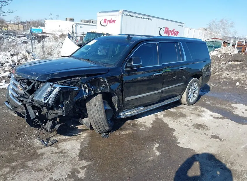 2020 CADILLAC ESCALADE Used VIN 1GYS3HKJ6LR143260 – trunk area