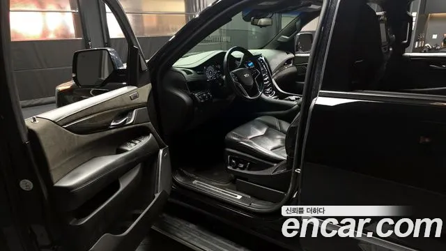 2019 Cadillac Escalade 6.2 Sold VIN 1GYS47KJ5KR351782 – photo 17