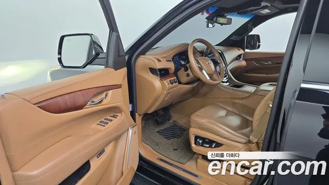 2017 Cadillac Escalade 6.2 Esv Sold VIN 1GYS48KJ8HR140896 – front exterior