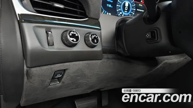 2018 Cadillac Escalade 6.2 Esv Sold VIN 1GYS4KKJ8JR334346 – front exterior