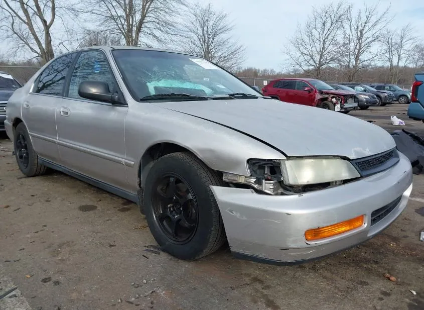 1997 HONDA Accord Used VIN 1HGCD5609VA204501 – interior seats 1997 HONDA Accord Used VIN 1HGCD5609VA204501 – interior seats