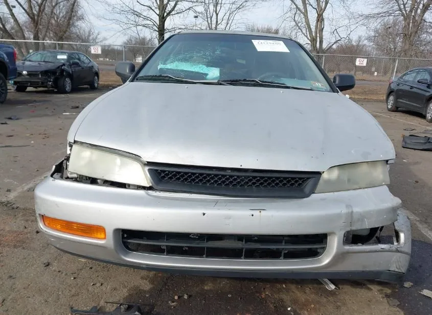 1997 HONDA Accord Used VIN 1HGCD5609VA204501 – photo 19 1997 HONDA Accord Used VIN 1HGCD5609VA204501 – photo 19
