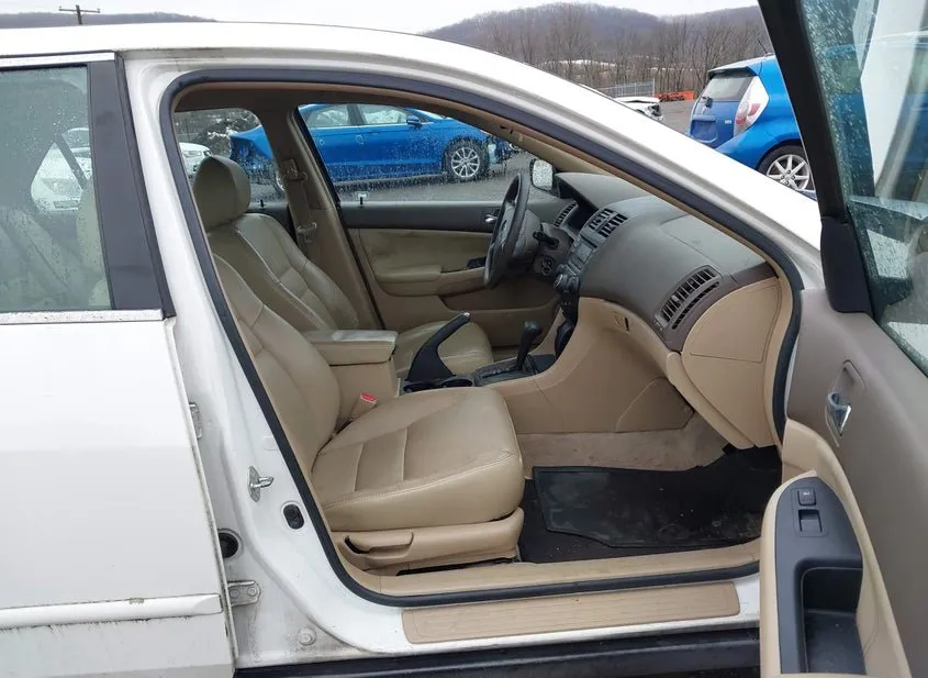 2004 HONDA Accord Used VIN 1HGCM56324A027962 – odometer reading