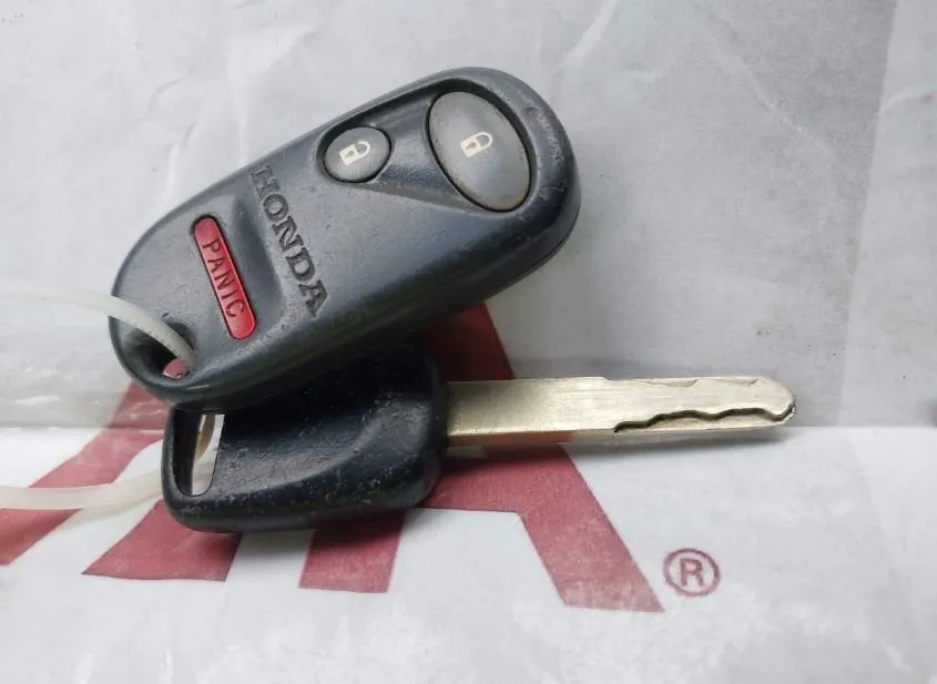 2008 HONDA ACCORD Used VIN 1HGCP26318A102503 – dashboard