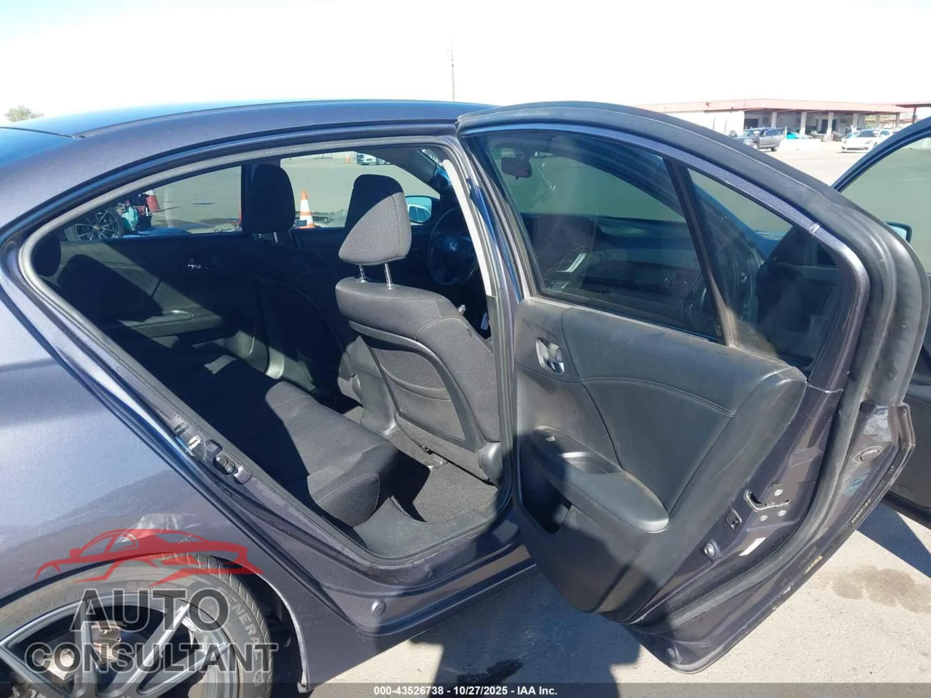 2014 HONDA ACCORD Damaged VIN 1HGCR2E50EA231292 – undercarriage