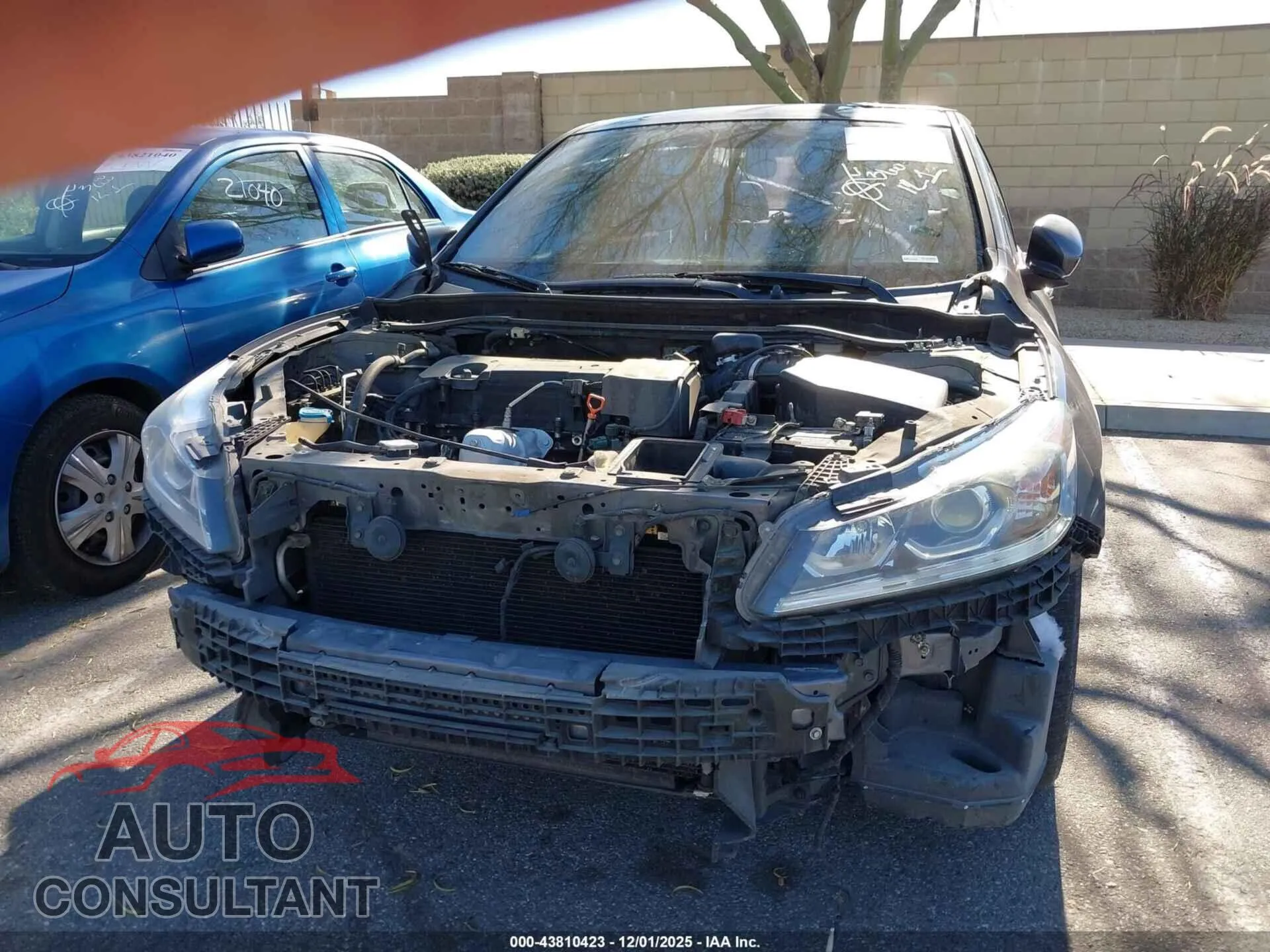 2017 HONDA ACCORD Damaged VIN 1HGCR2F1XHA273730 – engine bay