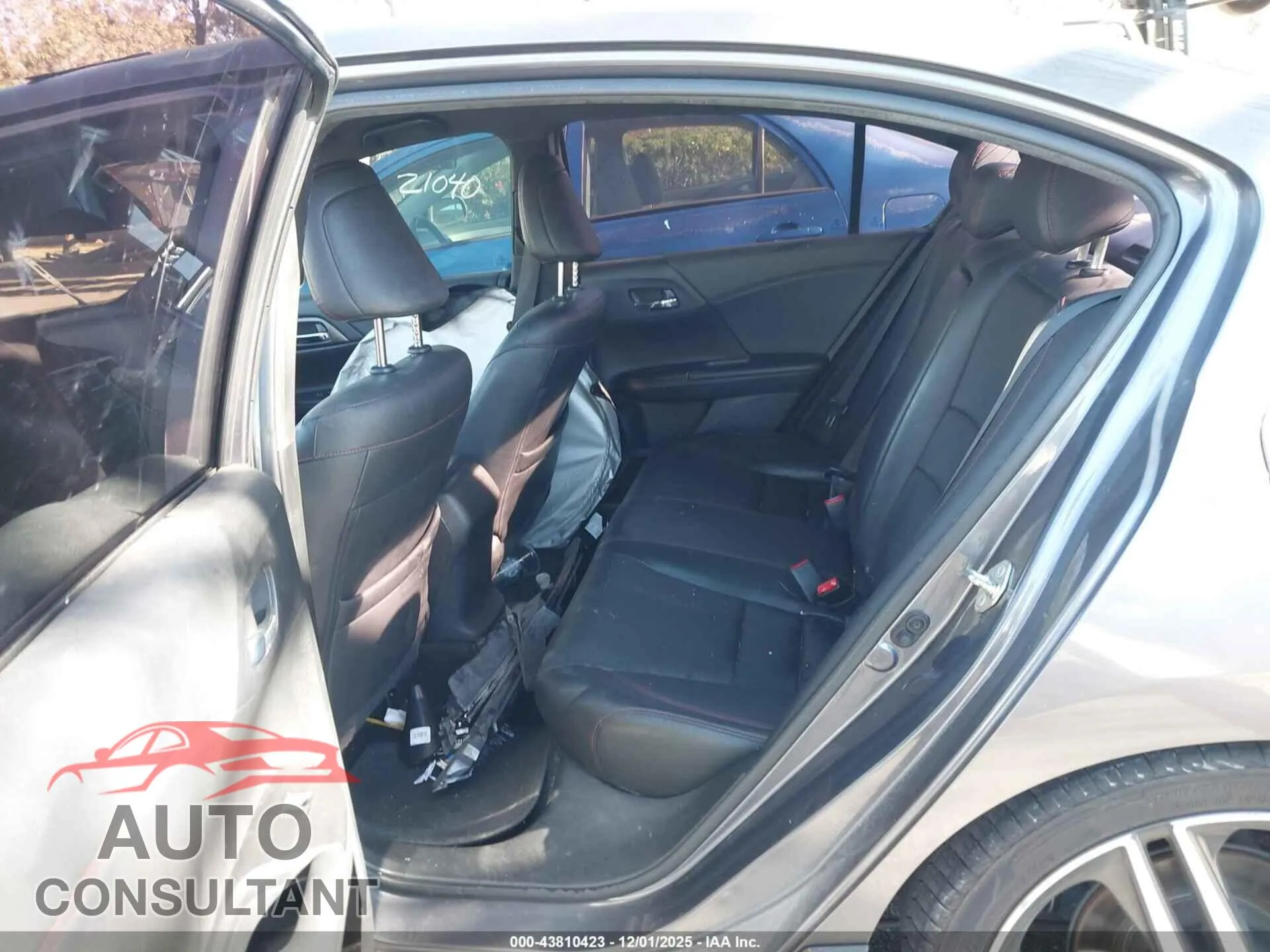 2017 HONDA ACCORD Damaged VIN 1HGCR2F1XHA273730 – undercarriage