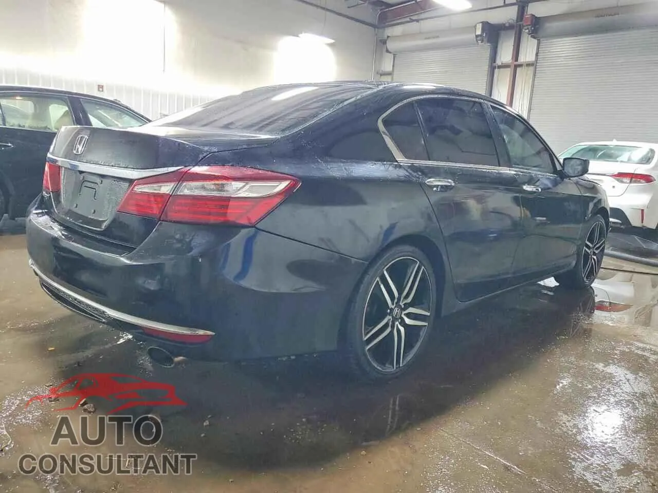2016 HONDA ACCORD Damaged VIN 1HGCR2F33GA032284 – side profile