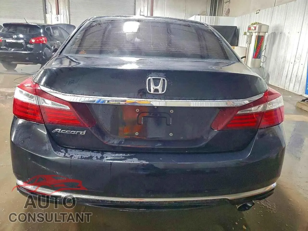2016 HONDA ACCORD Damaged VIN 1HGCR2F33GA032284 – engine bay