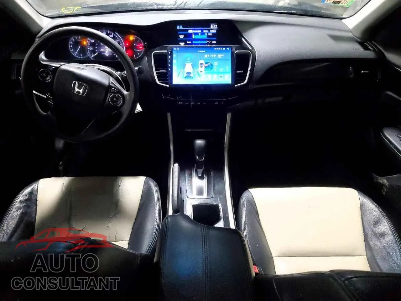 2016 HONDA ACCORD Damaged VIN 1HGCR2F33GA032284 – undercarriage