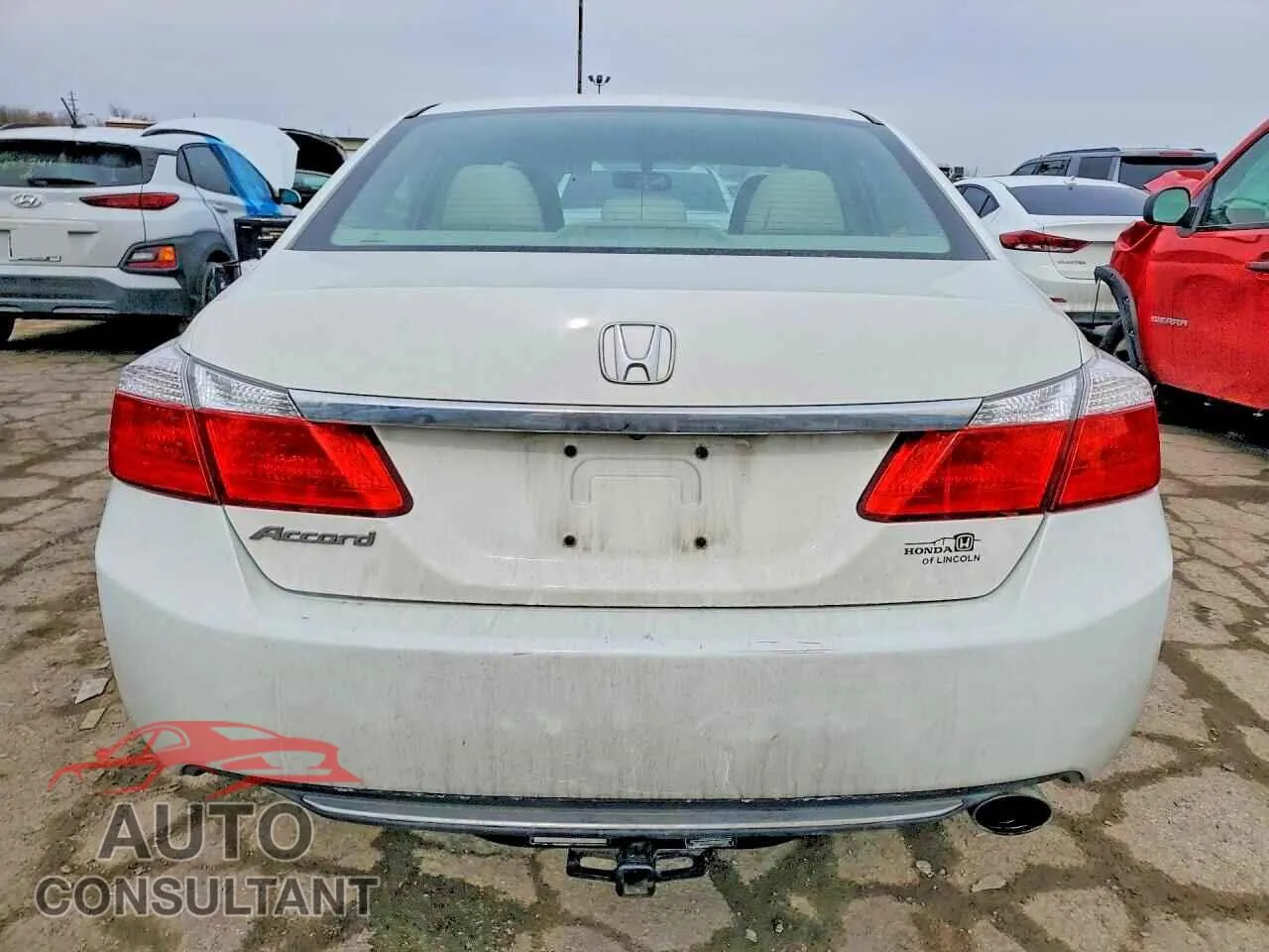 2013 HONDA ACCORD Used VIN 1HGCR2F37DA073285 – engine bay