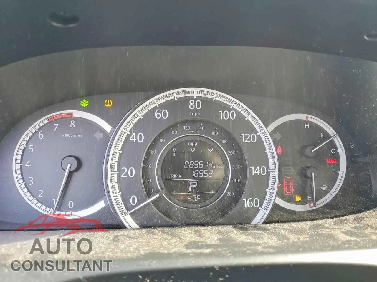 2014 HONDA ACCORD Damaged VIN 1HGCR2F38EA162154 – trunk area