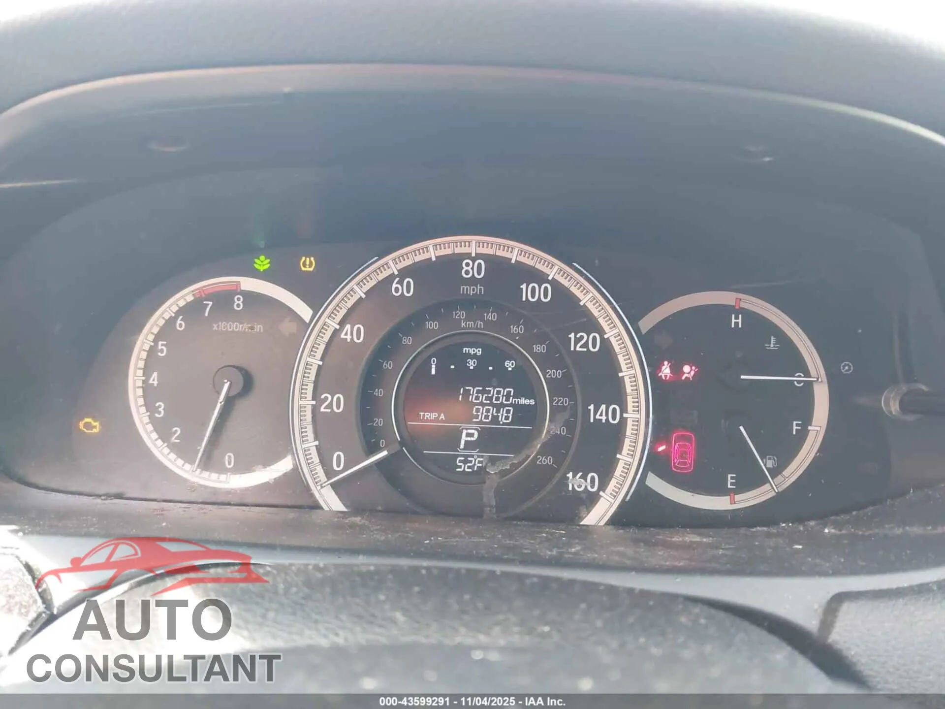 2016 HONDA ACCORD Damaged VIN 1HGCR2F38GA048366 – exterior detail